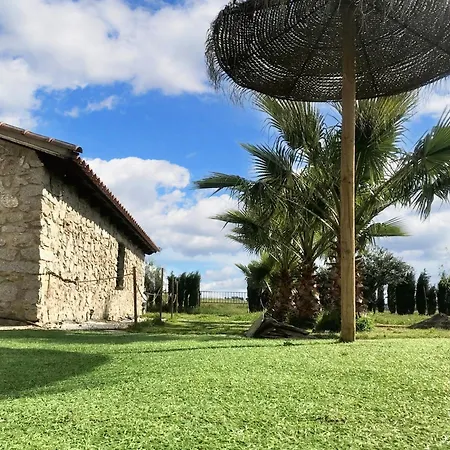 Comfortable House With Shared Pool In Holiday home *